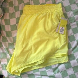 Running shorts